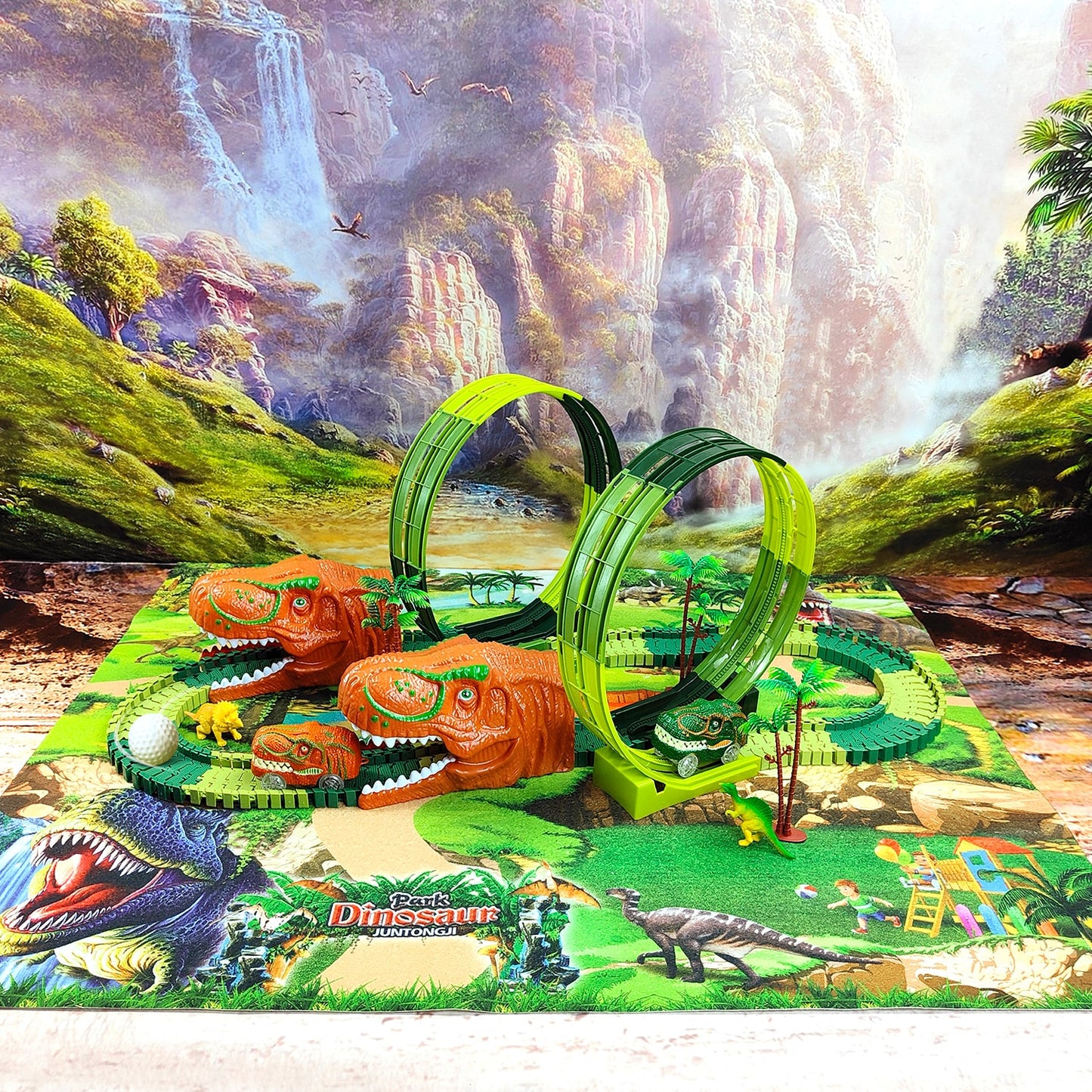 DinoBaller 360 Track Set™