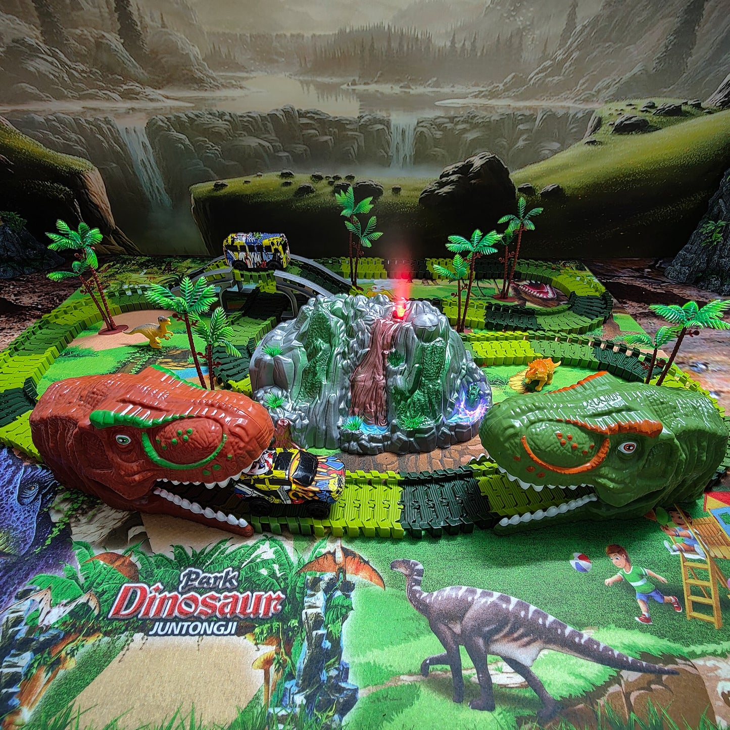 The Ultimate Dino Mist Track Set™